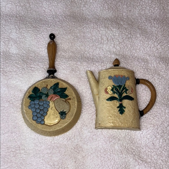 Home Interiors Cream and Black Kitchen Tools Set - Picture 9 of 9